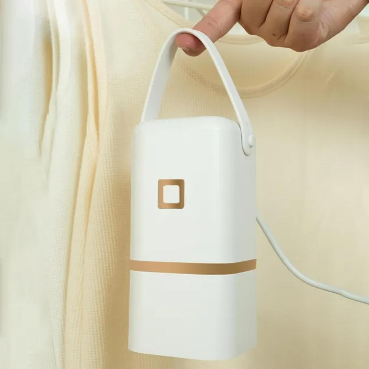 ტანსაცმლის პორტატული საშრობი